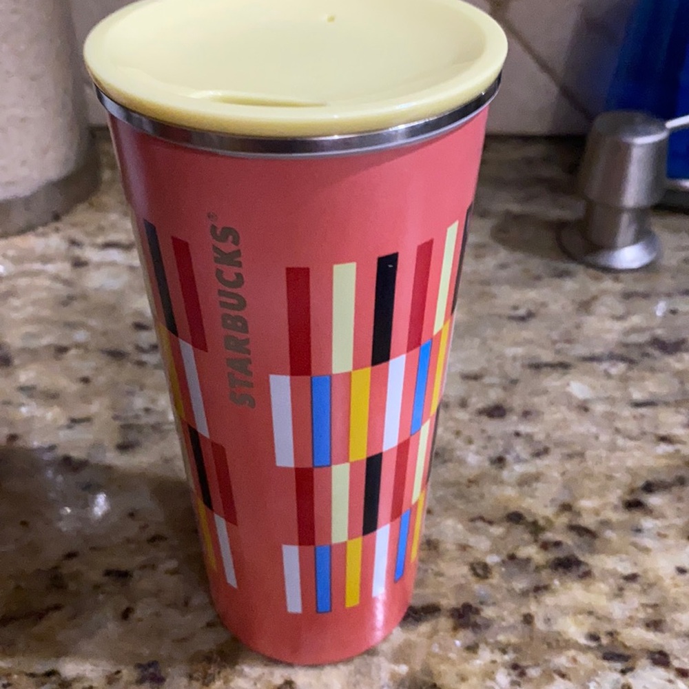Starbucks cup used in very good condition